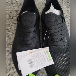Crocs NWT LiteRide 360 Pacer Sneaker - US 7 Black